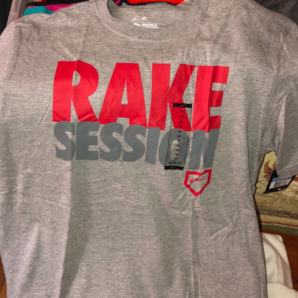 NO LONGER AVAILABLE NWT NIKE shirt